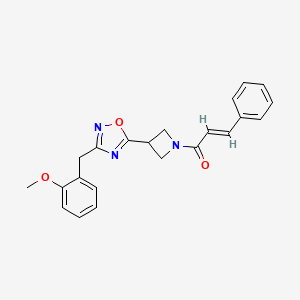 (E)-1-(3-(3-(2-methoxybenzyl)-1,2,4-oxadiazol-5-yl)azetidin-1-yl)-3-phenylprop-2-en-1-one