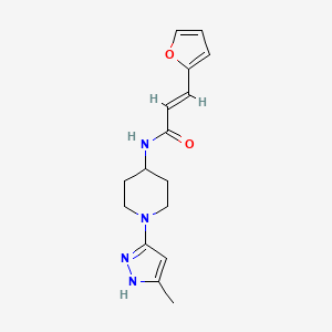 B2475639 (E)-3-(furan-2-yl)-N-(1-(5-methyl-1H-pyrazol-3-yl)piperidin-4-yl)acrylamide CAS No. 1904579-35-6