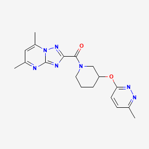 molecular formula C18H21N7O2 B2475773 (5,7-Dimethyl-[1,2,4]triazolo[1,5-a]pyrimidin-2-yl)(3-((6-methylpyridazin-3-yl)oxy)piperidin-1-yl)methanone CAS No. 2034251-39-1