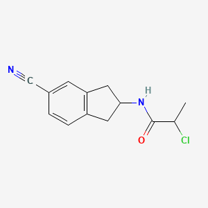molecular formula C13H13ClN2O B2475860 2-Chloro-N-(5-cyano-2,3-dihydro-1H-inden-2-yl)propanamide CAS No. 2411240-31-6