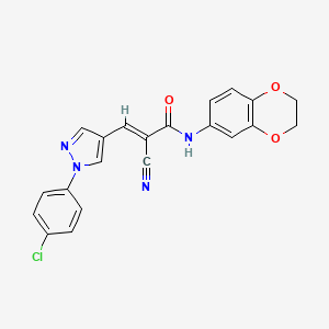 molecular formula C21H15ClN4O3 B2476533 (E)-3-[1-(4-chlorophenyl)pyrazol-4-yl]-2-cyano-N-(2,3-dihydro-1,4-benzodioxin-6-yl)prop-2-enamide CAS No. 1181475-79-5