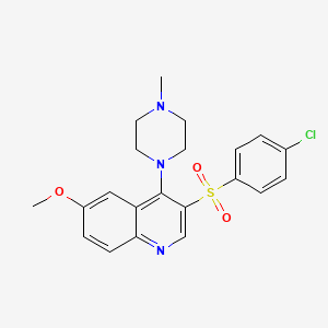 molecular formula C21H22ClN3O3S B2476694 3-(4-Chlorophenyl)sulfonyl-6-methoxy-4-(4-methylpiperazin-1-yl)quinoline CAS No. 866895-35-4