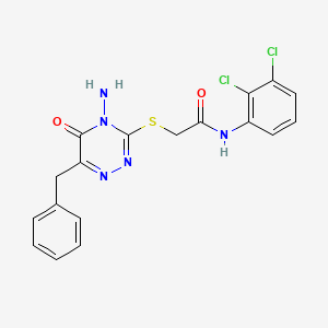 molecular formula C18H15Cl2N5O2S B2477206 N-(2,3-Dichlorphenyl)-2-[(4-Amino-6-benzyl-5-oxo-4,5-dihydro-1,2,4-triazin-3-yl)sulfanyl]acetamid CAS No. 886964-44-9