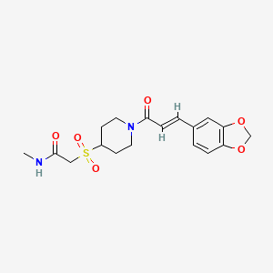 molecular formula C18H22N2O6S B2477216 (E)-2-((1-(3-(苯并[d][1,3]二氧杂环-5-基)丙烯酰基)哌啶-4-基)磺酰基)-N-甲基乙酰胺 CAS No. 1798414-76-2