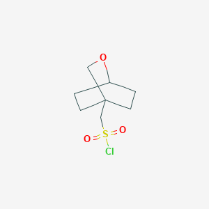 molecular formula C8H13ClO3S B2477291 2-Oxabicyclo[2.2.2]octan-4-ylmethanesulfonyl chloride CAS No. 2416229-18-8