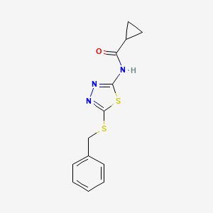 molecular formula C13H13N3OS2 B2477723 N-(5-(Benzylthio)-1,3,4-thiadiazol-2-yl)cyclopropancarboxamid CAS No. 154347-57-6