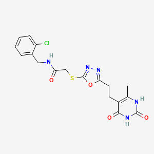 N-(2-chlorobenzyl)-2-((5-(2-(6-methyl-2,4-dioxo-1,2,3,4-tetrahydropyrimidin-5-yl)ethyl)-1,3,4-oxadiazol-2-yl)thio)acetamide