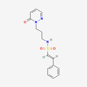 molecular formula C15H17N3O3S B2478099 (E)-N-(3-(6-氧代嘧啶-1(6H)-基)丙基)-2-苯乙烯磺酰胺 CAS No. 1211969-58-2