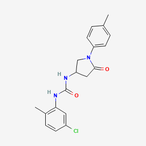 1-(5-Chloro-2-methylphenyl)-3-(5-oxo-1-(p-tolyl)pyrrolidin-3-yl)urea