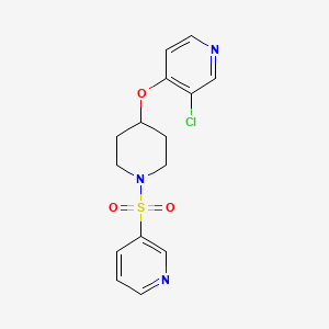 molecular formula C15H16ClN3O3S B2478430 3-Chloro-4-((1-(pyridin-3-ylsulfonyl)piperidin-4-yl)oxy)pyridine CAS No. 2034496-97-2