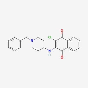 molecular formula C22H21ClN2O2 B2478623 2-[(1-苄基-4-哌啶基)氨基]-3-氯萘醌 CAS No. 179115-41-4