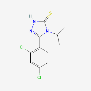 molecular formula C11H11Cl2N3S B2479192 5-(2,4-dichlorophenyl)-4-(propan-2-yl)-4H-1,2,4-triazole-3-thiol CAS No. 91193-84-9