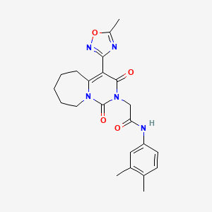 molecular formula C22H25N5O4 B2479299 N-(3,4-dimethylphenyl)-2-[4-(5-methyl-1,2,4-oxadiazol-3-yl)-1,3-dioxo-3,5,6,7,8,9-hexahydropyrimido[1,6-a]azepin-2(1H)-yl]acetamide CAS No. 1775354-12-5