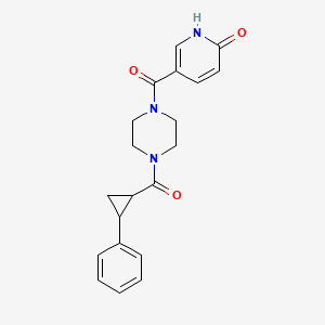molecular formula C20H21N3O3 B2479495 5-(4-(2-phenylcyclopropanecarbonyl)piperazine-1-carbonyl)pyridin-2(1H)-one CAS No. 1207033-03-1