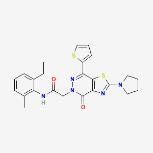 N-(2-ethyl-6-methylphenyl)-2-(4-oxo-2-(pyrrolidin-1-yl)-7-(thiophen-2-yl)thiazolo[4,5-d]pyridazin-5(4H)-yl)acetamide