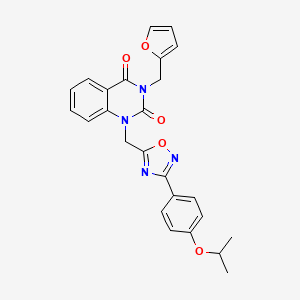 molecular formula C25H22N4O5 B2480005 3-(2-呋喃甲基)-1-({[3-(4-异丙氧基苯基)-1,2,4-恶二唑-5-基]甲基}喹唑啉-2,4(1H,3H)-二酮 CAS No. 1207022-82-9