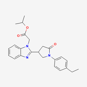 molecular formula C24H27N3O3 B2480487 propan-2-yl 2-{2-[1-(4-ethylphenyl)-5-oxopyrrolidin-3-yl]-1H-1,3-benzodiazol-1-yl}acetate CAS No. 890639-80-2