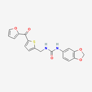molecular formula C18H14N2O5S B2480631 1-(Benzo[d][1,3]dioxol-5-yl)-3-((5-(furan-2-carbonyl)thiophen-2-yl)methyl)urea CAS No. 1797078-25-1