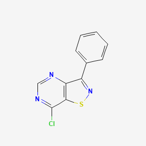 molecular formula C11H6ClN3S B2480860 7-Chloro-3-phenyl-[1,2]thiazolo[4,5-d]pyrimidine CAS No. 1989659-69-9