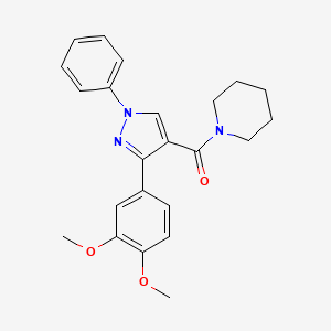 molecular formula C23H25N3O3 B2481365 [3-(3,4-二甲氧基苯基)-1-苯基吡唑-4-基]-哌啶-1-甲酮 CAS No. 380457-42-1