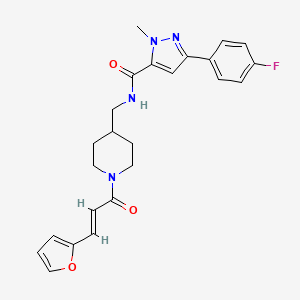 molecular formula C24H25FN4O3 B2481596 (E)-3-(4-fluorophenyl)-N-((1-(3-(furan-2-yl)acryloyl)piperidin-4-yl)methyl)-1-methyl-1H-pyrazole-5-carboxamide CAS No. 1396890-50-8