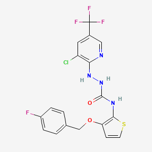 molecular formula C18H13ClF4N4O2S B2481687 1-{[3-Chloro-5-(trifluorométhyl)pyridin-2-yl]amino}-3-{3-[(4-fluorophényl)méthoxy]thiophène-2-yl}urée CAS No. 303147-93-5