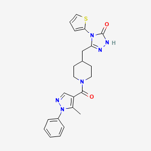 3-((1-(5-methyl-1-phenyl-1H-pyrazole-4-carbonyl)piperidin-4-yl)methyl)-4-(thiophen-2-yl)-1H-1,2,4-triazol-5(4H)-one