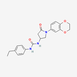 molecular formula C21H23N3O4 B2481893 1-(1-(2,3-Dihydrobenzo[b][1,4]dioxin-6-yl)-5-oxopyrrolidin-3-yl)-3-(4-ethylphenyl)urea CAS No. 894039-22-6