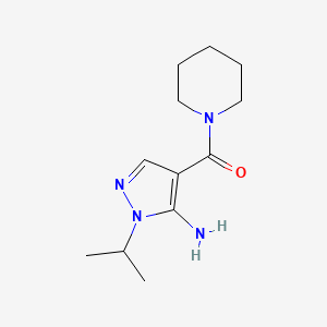 molecular formula C12H20N4O B2481946 1-Isopropyl-4-(piperidin-1-ylcarbonyl)-1H-pyrazol-5-amine CAS No. 1894307-02-8
