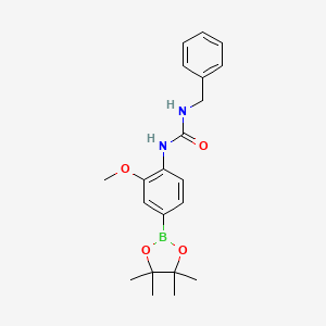 molecular formula C21H27BN2O4 B2482639 1-Benzyl-3-(2-méthoxy-4-(4,4,5,5-tétraméthyl-1,3,2-dioxaborolan-2-yl)phényl)urée CAS No. 2246852-97-9