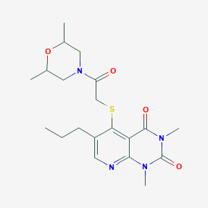 molecular formula C20H28N4O4S B2482686 5-((2-(2,6-Dimethylmorpholino)-2-oxoethyl)thio)-1,3-dimethyl-6-propylpyrido[2,3-d]pyrimidin-2,4(1H,3H)-dion CAS No. 899748-11-9