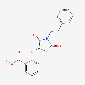 molecular formula C19H17NO4S B2482929 2-((2,5-二氧代-1-苯乙基吡咯烷-3-基)硫基)苯甲酸 CAS No. 838884-74-5