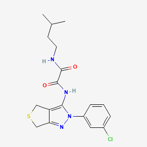 molecular formula C18H21ClN4O2S B2482991 N'-[2-(3-chlorophényl)-2H,4H,6H-thieno[3,4-c]pyrazol-3-yl]-N-(3-méthylbutyl)éthanediamide CAS No. 899970-20-8