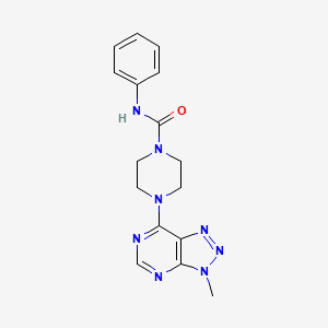 molecular formula C16H18N8O B2483070 4-(3-甲基-3H-[1,2,3]三唑并[4,5-d]嘧啶-7-基)-N-苯基哌嗪-1-甲酰胺 CAS No. 1070862-23-5