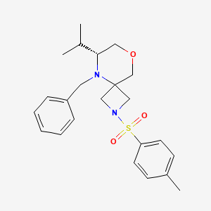 (6R)-5-Benzyl-2-(4-methylphenyl)sulfonyl-6-propan-2-yl-8-oxa-2,5-diazaspiro[3.5]nonane