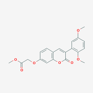 molecular formula C20H18O7 B2483348 2-[3-(2,5-dimetoxi-fenil)-2-oxo-croman-7-il]oxiacetato de metilo CAS No. 864763-57-5