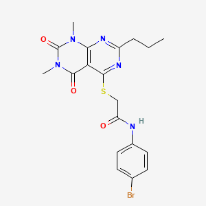 molecular formula C19H20BrN5O3S B2483396 N-(4-bromophenyl)-2-((6,8-dimethyl-5,7-dioxo-2-propyl-5,6,7,8-tetrahydropyrimido[4,5-d]pyrimidin-4-yl)thio)acetamide CAS No. 852171-12-1