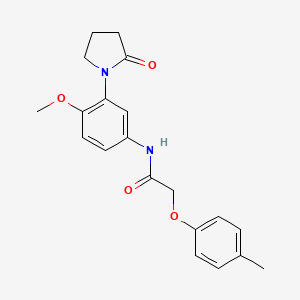 molecular formula C20H22N2O4 B2483739 N-[4-metoxi-3-(2-oxopirrolidin-1-il)fenil]-2-(4-metilfenoxi)acetamida CAS No. 941934-50-5