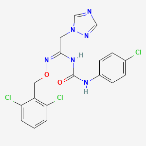 molecular formula C18H15Cl3N6O2 B2484707 1-(4-chlorophenyl)-3-[(1Z)-1-{[(2,6-dichlorophenyl)methoxy]amino}-2-(1H-1,2,4-triazol-1-yl)ethylidene]urea CAS No. 339104-07-3
