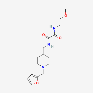 molecular formula C16H25N3O4 B2485004 N1-((1-(呋喃-2-基甲基)哌啶-4-基)甲基)-N2-(2-甲氧基乙基)草酰胺 CAS No. 953158-53-7