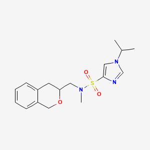 molecular formula C17H23N3O3S B2485267 N-(isochroman-3-ylmethyl)-1-isopropyl-N-methyl-1H-imidazole-4-sulfonamide CAS No. 2034582-29-9