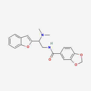 molecular formula C20H20N2O4 B2485971 N-(2-(benzofuran-2-yl)-2-(dimethylamino)ethyl)benzo[d][1,3]dioxole-5-carboxamide CAS No. 2034311-01-6