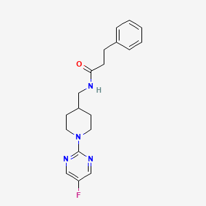 molecular formula C19H23FN4O B2486337 N-((1-(5-fluoropyrimidin-2-yl)piperidin-4-yl)methyl)-3-phenylpropanamide CAS No. 2034258-29-0