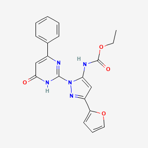 molecular formula C20H17N5O4 B2486667 ethyl (3-(furan-2-yl)-1-(6-oxo-4-phenyl-1,6-dihydropyrimidin-2-yl)-1H-pyrazol-5-yl)carbamate CAS No. 1207042-80-5