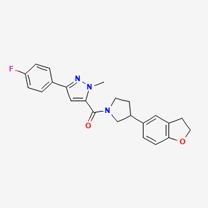 molecular formula C23H22FN3O2 B2486709 5-[3-(2,3-dihydro-1-benzofuran-5-yl)pyrrolidine-1-carbonyl]-3-(4-fluorophenyl)-1-methyl-1H-pyrazole CAS No. 2097899-73-3