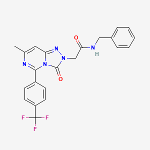 molecular formula C22H18F3N5O2 B2486788 N-苄基-2-{7-甲基-3-氧代-5-(4-(三氟甲基)苯基)[1,2,4]三唑并[4,3-c]嘧啶-2(3H)-基}乙酰胺 CAS No. 1251608-72-6