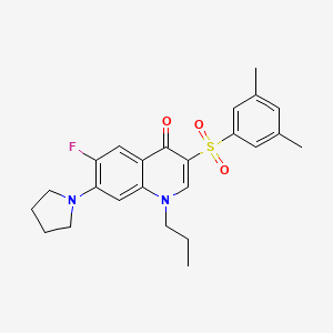 molecular formula C24H27FN2O3S B2487155 3-(3,5-Dimethylbenzenesulfonyl)-6-fluoro-1-propyl-7-(pyrrolidin-1-yl)-1,4-dihydroquinolin-4-one CAS No. 931330-04-0