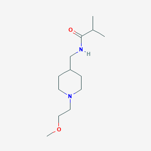 N-((1-(2-methoxyethyl)piperidin-4-yl)methyl)isobutyramide