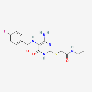 molecular formula C16H18FN5O3S B2488096 N-(4-氨基-2-((2-(异丙基氨基)-2-氧代乙基)硫基)-6-氧代-1,6-二氢嘧啶-5-基)-4-氟苯甲酰胺 CAS No. 888415-73-4