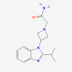 molecular formula C15H20N4O B2488117 2-[3-(2-Propan-2-ylbenzimidazol-1-yl)azetidin-1-yl]acetamide CAS No. 2415586-52-4